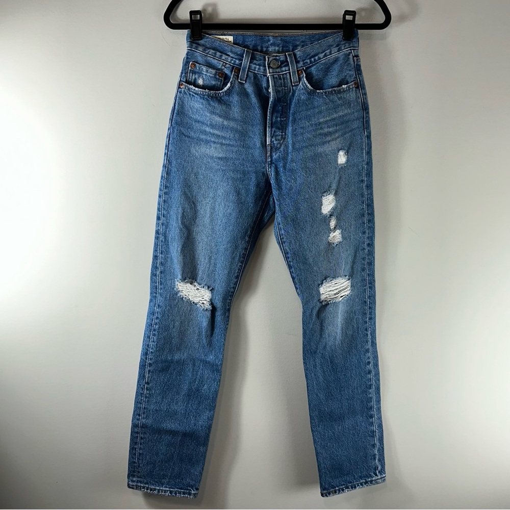 Levi’s 501 Distressed High Rise Straight Leg Blue Women’s Jeans Size 24